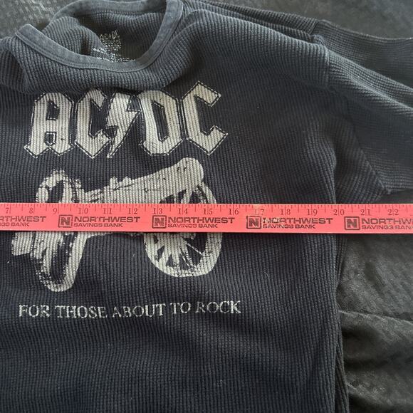 AC/DC FOR THOSE ABOUT TO ROCK BLACK THERMAL SHIRT SZ 2xl ACES & EIGHTS - Picture 4 of 5